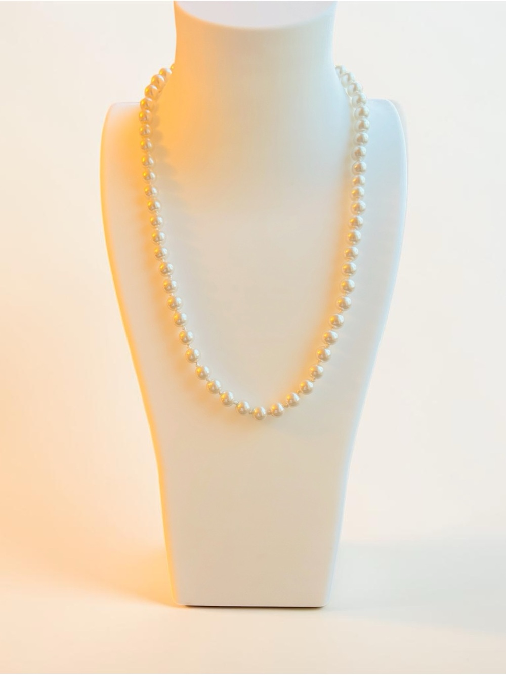 Vintage Cream Pearl Strand Necklace - Elegant Women's Jewelry